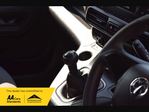 Vauxhall Combo 1.6 Combo 2300 Edition S/S L2H1 39