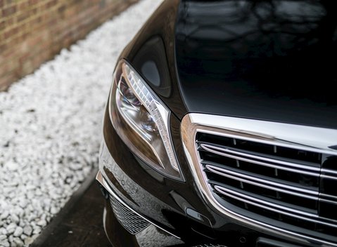 Mercedes-Benz S Class S 65 L Saloon 31