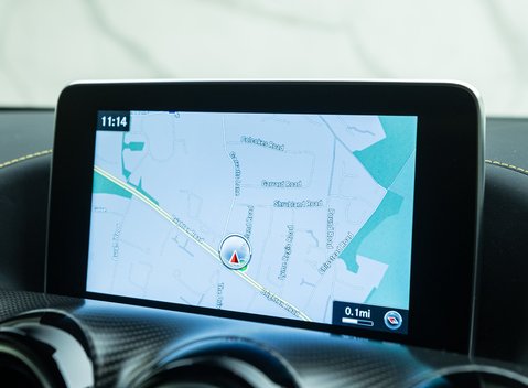 Mercedes-Benz AMG GT R 19