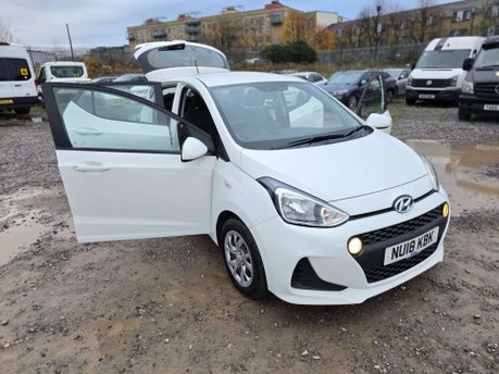 Hyundai i10 1.2 SE Hatchback 5dr Petrol Auto Euro 6 (87 ps) 6