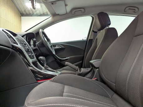 Vauxhall Astra 2.0 Astra SRi CDTi Auto 5dr 34