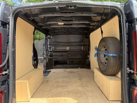 Renault Trafic SL28 SPORT DCI 30