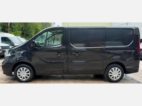 Vauxhall Vivaro 1.6 CDTi 2700 BiTurbo ecoFLEX Sportive Panel Van 5dr Diesel Manual L1 H1 Eu 22