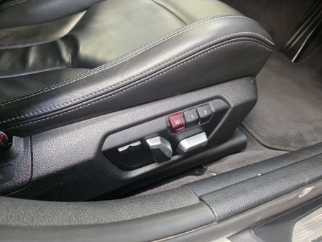 BMW M3 3.0 BiTurbo Competition Saloon 4dr Petrol DCT Euro 6 (s/s) (450 ps) 30