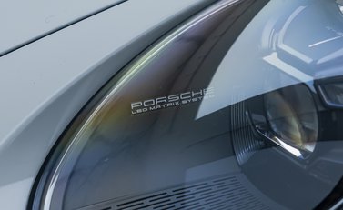 Porsche 911 Turbo S 43