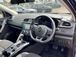 Renault Kadjar 1.5 Kadjar Iconic Blue dCi Auto 5dr 18