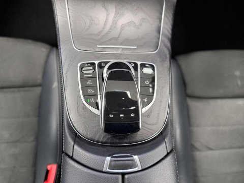 Mercedes-Benz E Class 2.0 E300 GPF AMG Line Coupe 2dr Petrol G-Tronic+ Euro 6 (s/s) (245 ps) 39