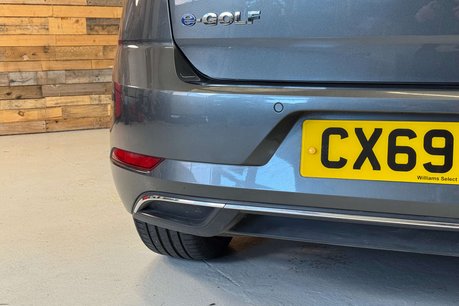 Volkswagen Golf 35.8kWh e-Golf Hatchback 5dr Electric Auto (136 ps) 77