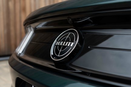 Ford Mustang 5.0 V8 Bullitt Fastback 17