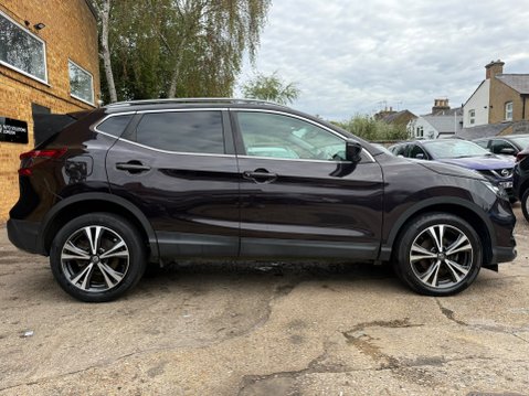 Nissan Qashqai 1.3 DIG-T N-Connecta SUV 5dr Petrol Manual 7