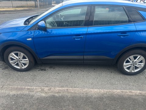 Vauxhall Grandland X SE 5