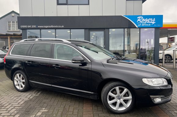 Volvo V70 2.0 D4 SE LUX AUTOMATIC ESTATE 1