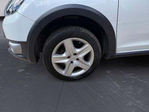 Dacia Sandero Stepway 0.9 TCe Ambiance Euro 5 5dr 10