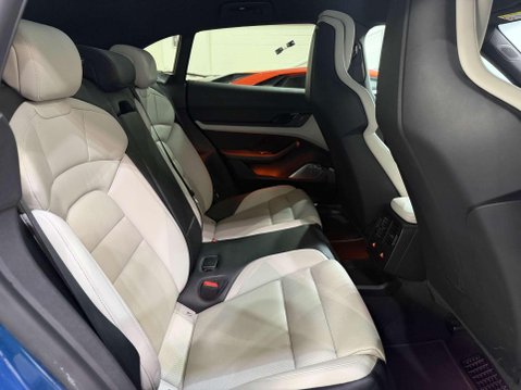 Porsche Taycan Performance Plus 93.4kWh 4S Cross Turismo 5dr Electric Auto 4WD (571 ps) 42