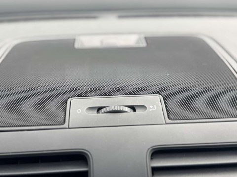 Volkswagen Golf R32 Left Hand 3dr Petrol 37