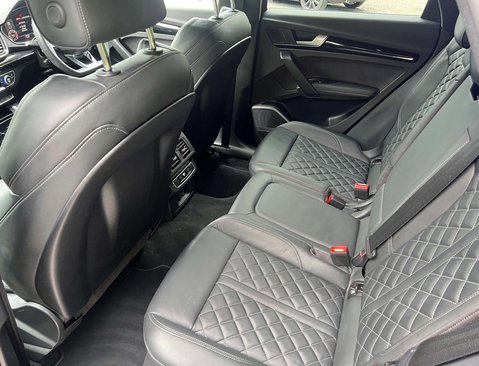 Audi Q5 2.0 Q5 Sportback S Line Edition 1 40 TDI MHEV Quattro Semi-Auto 4WD 5dr 44