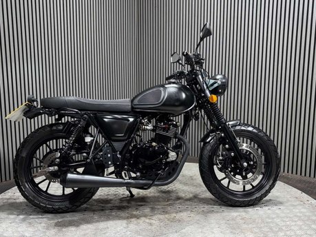 Mutt FSR 2021 ONLY 7K MODERN RETRO 125CC LEARNER BIKE LONG MOT