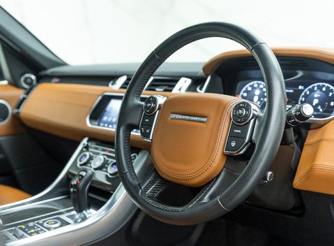 Land Rover Range Rover Sport 5.0 SVR URBAN 9