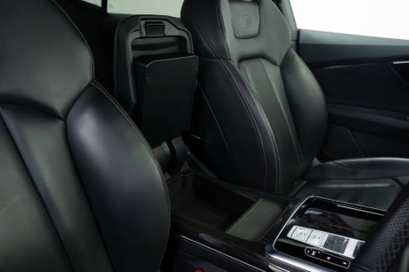 Audi Q8 3.0 Q8 Black Edition 55 TFSI MHEV Quattro Auto 4WD 5dr 18
