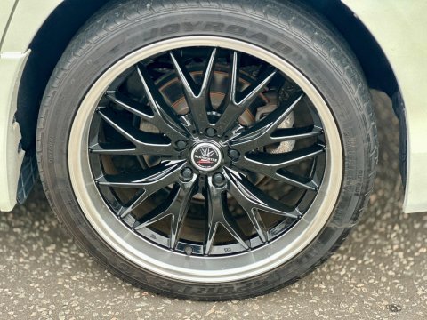 Toyota Alphard 8 SEATER+TWIN SUNROOF+RARE 28