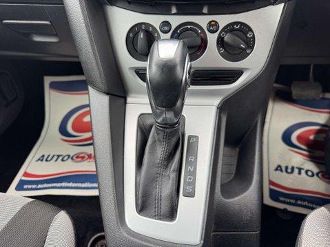 Ford Focus 1.6 Focus Zetec 125 Auto 5dr 8