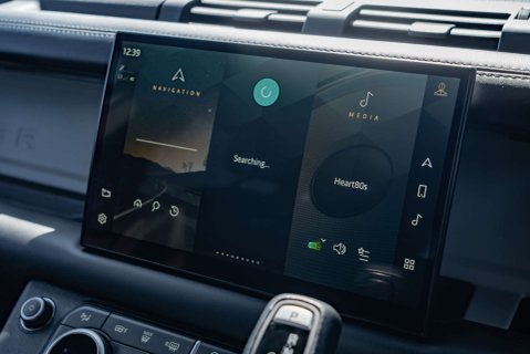 Land Rover Defender 110 Hard Top X-Dynamic HSE 15