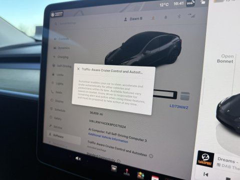 Tesla Model Y (Dual Motor) Long Range SUV 5dr Electric Auto 4WDE (384 bhp) 41