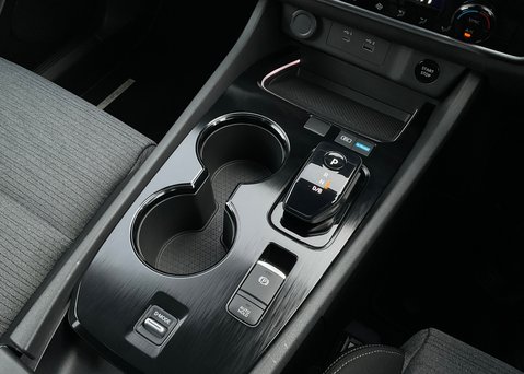 Nissan X-Trail E-POWER N-CONNECTA 19