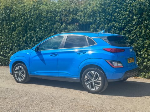 Hyundai KONA 39kWh Premium SUV 5dr Electric Auto (10.5kW Charger) (136 ps) 7