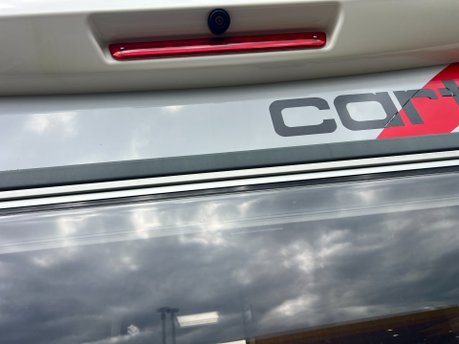 Cathargo Chic E-line 164 XL 2 Berth 4 Seat Belt Motorhome LEFT HAND DRIVE 5