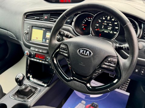 Kia Ceed 1.6 CRDi GT-Line Euro 6 (s/s) 5dr 36