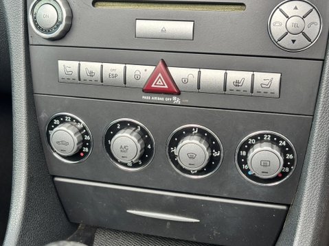 Mercedes-Benz SLK 1.8 SLK200 Kompressor 2dr 18