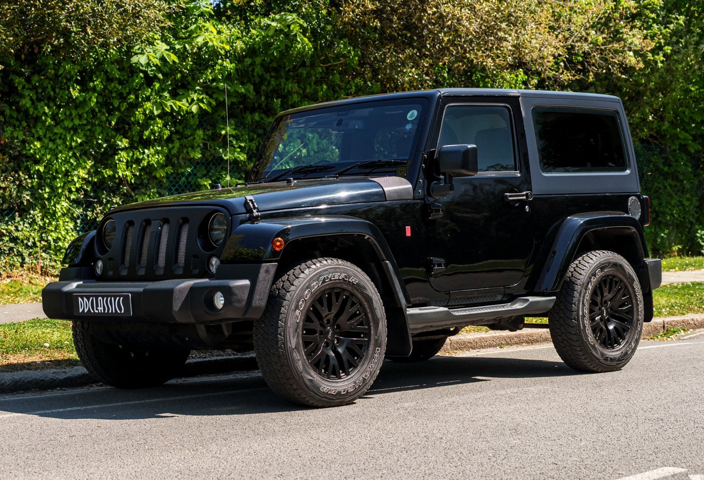 2014 Jeep Wrangler SAHARA CR...