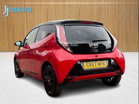 Toyota Aygo 1.0 VVT-i x-cite 4 Red Bi-Tone Hatchback 5dr Petrol Manual Euro 6 (68 ps) 31