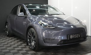Tesla Model Y PERFORMANCE AWD Midnight Silver GROK AI Assistant 21" Alloys One Owner VATQ 9