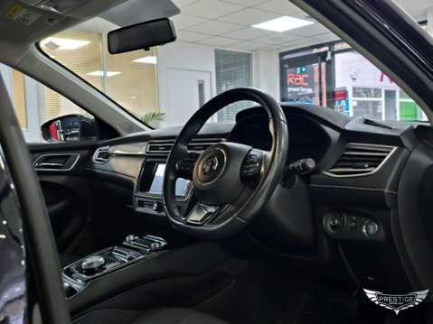 MG MG5 52.5kWh Excite Auto 5dr 67