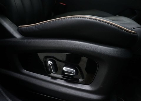 OMODA 5 1.6 5 Noble Auto 5dr 38