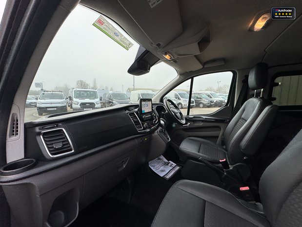 Ford Transit Custom Crew Cab AUTO SWB L1H1 Sport 320 Air Con SELECT 14
