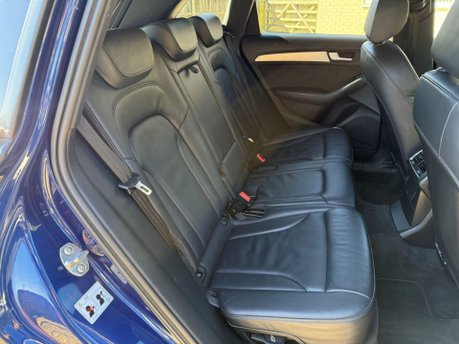 Audi Q5 2.0 TDI S line Plus SUV 5dr Diesel Manual quattro Euro 6 (s/s) (190 ps) 27