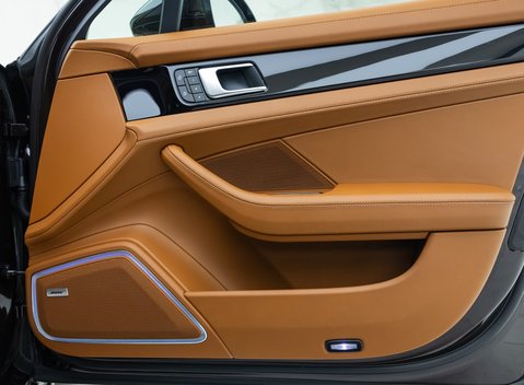 Porsche Panamera 4S E-Hybrid 24