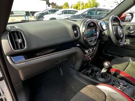 Mini Countryman 2.0 Countryman John Cooper Works 4WD 5dr 17