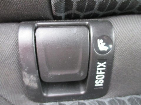 Vauxhall Corsa 1.4i ecoTEC SE Nav Euro 6 5dr 27