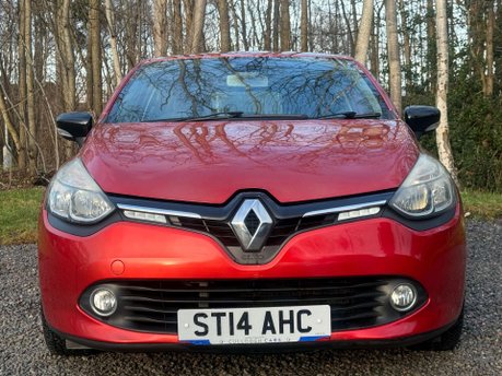 Renault Clio 1.1 Clio Dynamique MediaNav 5dr 8