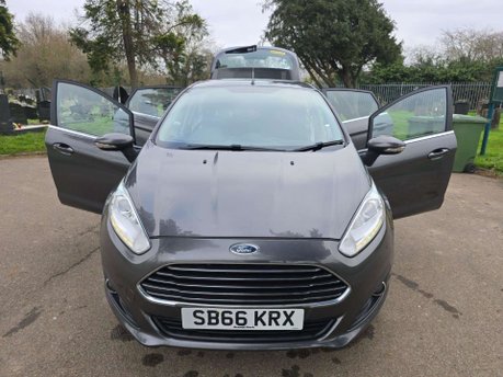 Ford Fiesta 1.0T EcoBoost Zetec Powershift Euro 6 5dr 7