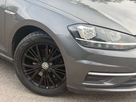 Volkswagen Golf 1.5 Golf SE Nav TSi Evo 5dr 8