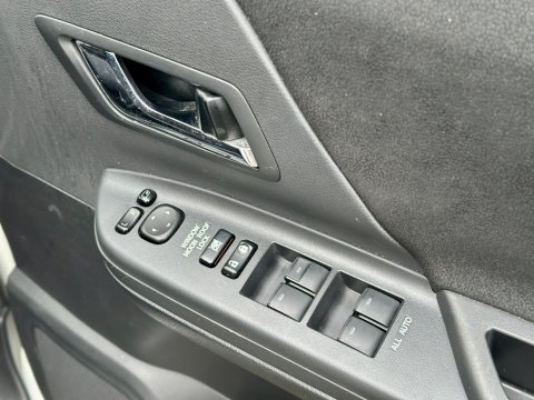 Toyota Alphard 8 SEATER+TWIN SUNROOF+RARE 25