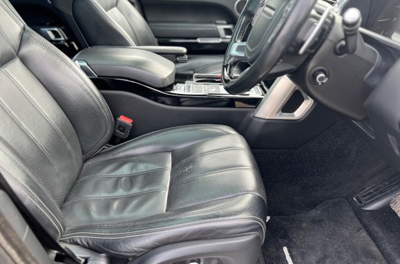 Land Rover Range Rover 4.4 SDV8 AUTOBIOGRAPHY AUTO 17