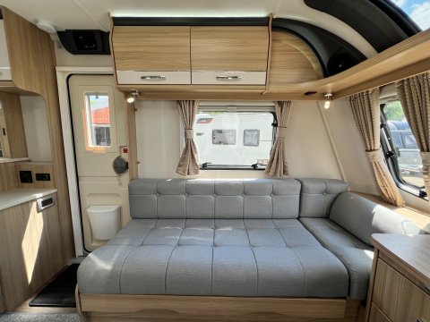 Coachman Vision 630 Plus 20