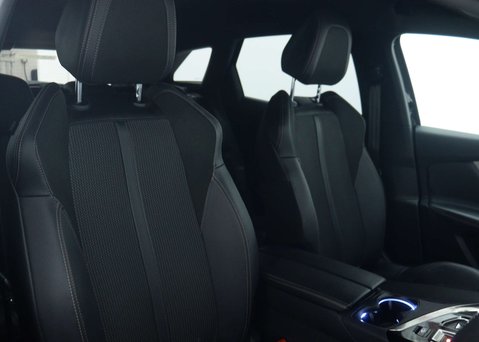 Peugeot 3008 1.6 13.2kWh GT SUV 5dr Petrol Plug-in Hybrid e-EAT 4WD Euro 6 (s/s) (300 ps 42