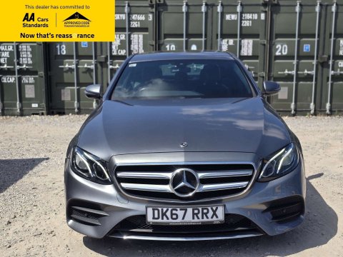 2017 Mercedes-Benz E-Class thumbnail 3